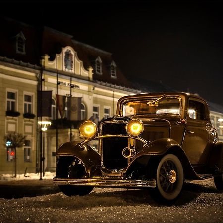 Sztar Motel Etterem Balassagyarmat Экстерьер фото