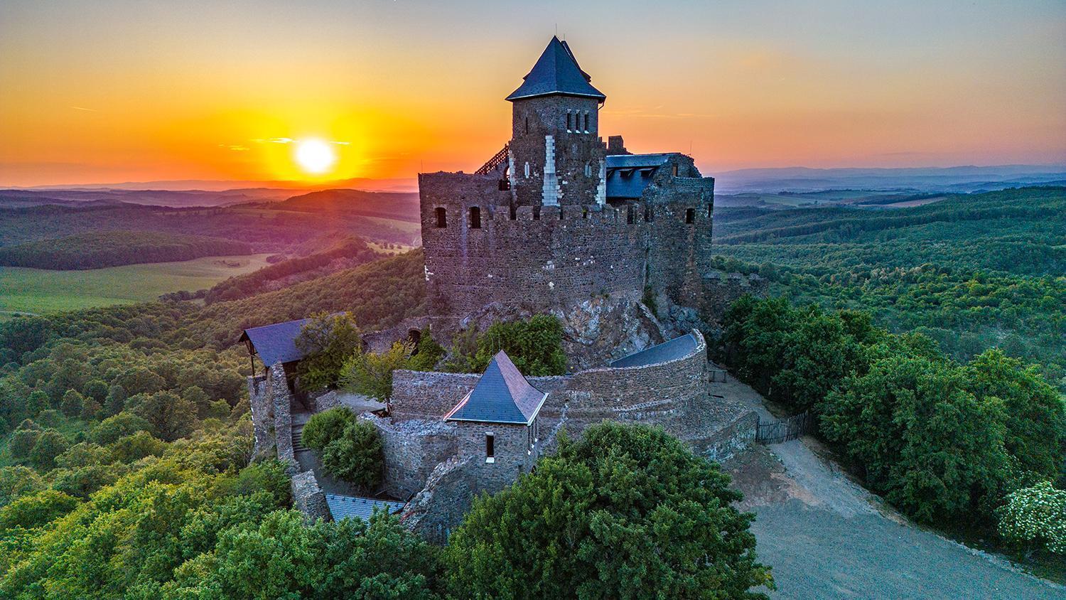 Sztar Motel Etterem Balassagyarmat Экстерьер фото