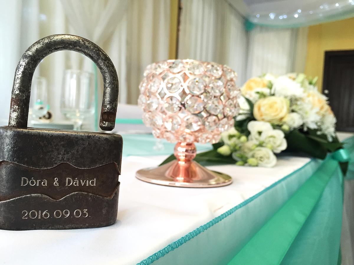 Sztar Motel Etterem Balassagyarmat Экстерьер фото