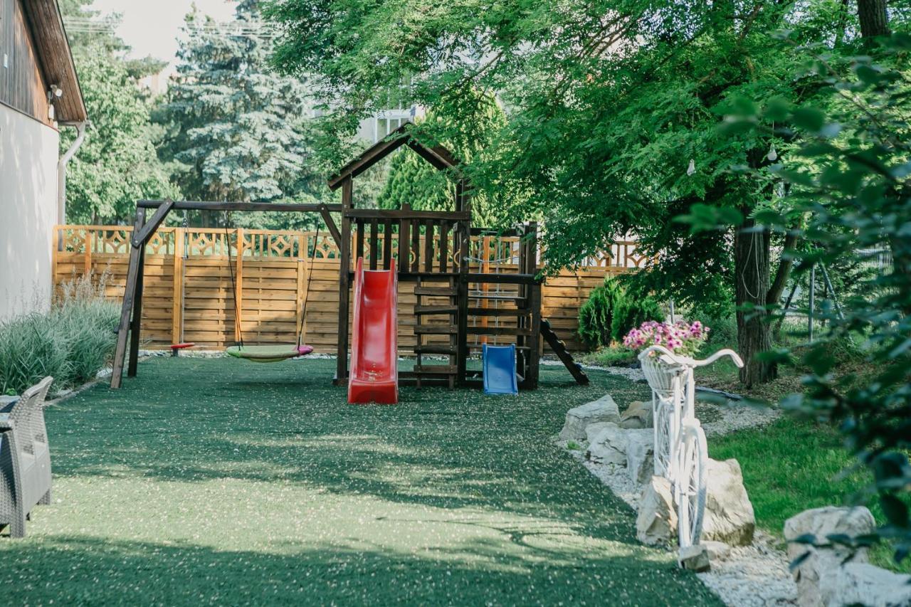 Sztar Motel Etterem Balassagyarmat Экстерьер фото